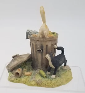 Lowell Davis Schmid Figurine CAT KITTY Bottoms Up Cats in Can Limited Edition - Picture 1 of 4