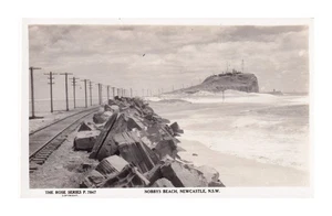 NOBBY'S BEACH NEWCASTLE NSW Vintage REAL PHOTO postcard ROSE Australia - Bild 1 von 2