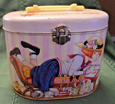 Lancheira Mary Engelbreit de metal rosa costura menina lata cabo - Imagem 1 de 4