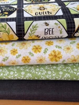 Stoffpaket Henry Glass BEE YOU! Patchworkstoff Dekostoff Biene Bienen Blume Wort - Bild 1 von 4