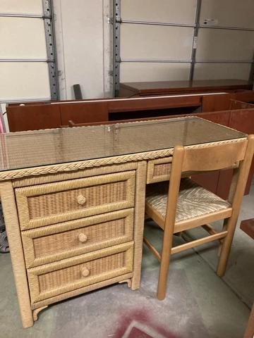 Vintage Wicker Henry Link Desk With Chair And Fitted Glass Top Cover