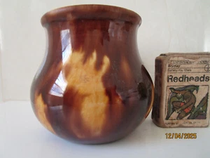 DATED 1935 McHUGH , TAS. model no.6 small size AUSTRALIAN POTTERY - Picture 1 of 6