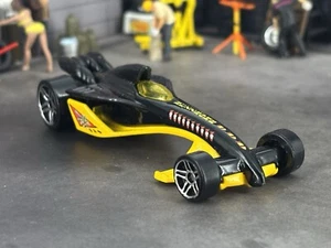 Hot Wheels 2001 Greased Lightnin Rod Squadron Series 3/4 Mattel 067 Black - Picture 1 of 9