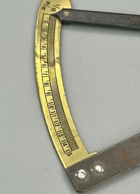 Vintage Brass & Steel Vernier Caliper Gauge – Metric 0–15mm Precision Tool - Image 1 of 2