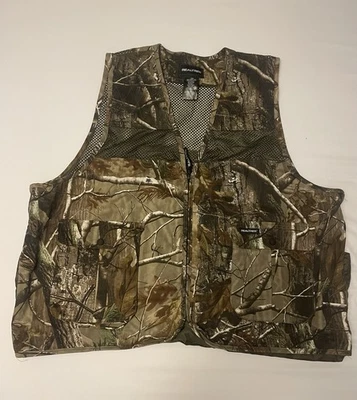 Realtree Camo Hunting Vest Men’s XL/2XL – Great Condition, Pockets & Mesh - Image 1 of 4