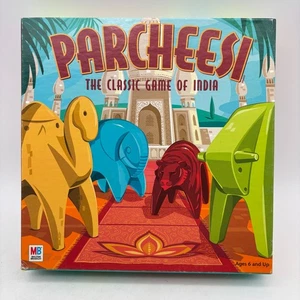 VINTAGE Parcheesi COMPLETE Hasbro 2001 Classic Strategy Pachisi Animals - Picture 1 of 9