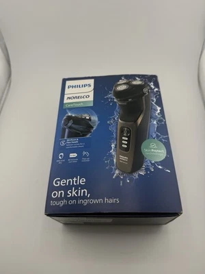 Afeitadora Philips Norelco CareTouch - apenas usada pero limpia Foto 1 de 4