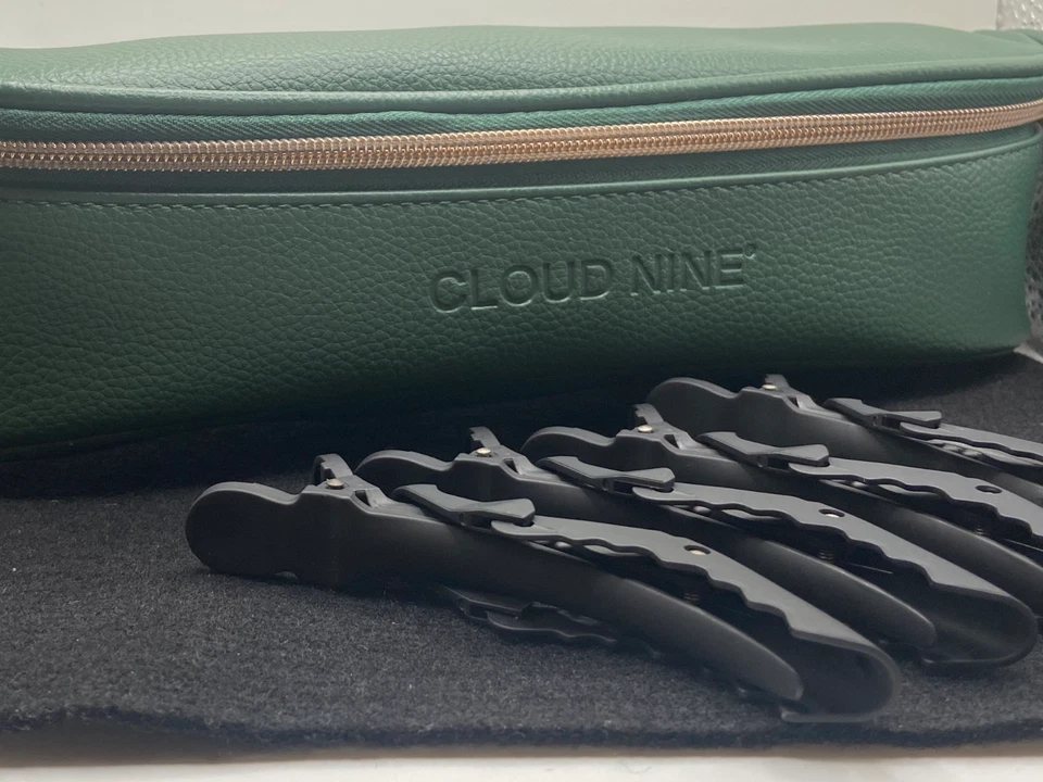 CLOUD NINE Heat Resistant Bag. Heat Resistant Mat & 4 Sectioning Clips - Image 1 of 4
