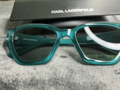 Gafas de sol Karl Lagerfeld KL6145S 300 con estuche blando bolsa Foto 1 de 4