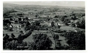 SOMERSET - BICKNOLLER (nr Williton) H.H. Loch Echt Foto Postkarte - Bild 1 von 1