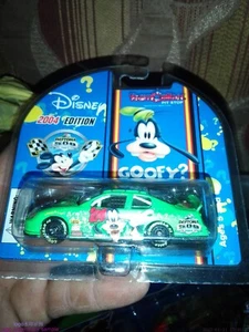 Walt Disney 2004 Edition Daytona 500 Goofy NASCAR  - Picture 1 of 3