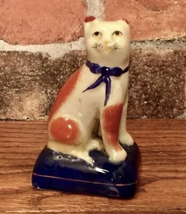 Staffordshire rot & weiß Kätzchen Katze Porzellan Figur - Bild 1 von 5