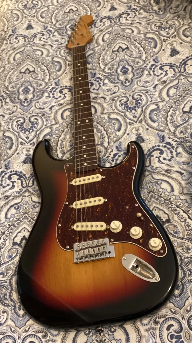 Squier Classic Vibe 60s Stratocaster for sale - eBay