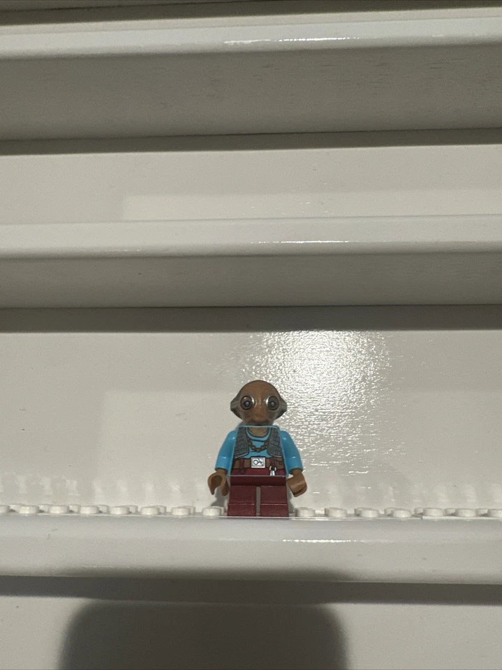 Max Kanata Minifigure - Image 1 of 1