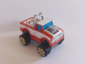 Vintage Micro Machines Imposter Datsun Pickup 1991 Galoob stays popped up. - Picture 1 of 10