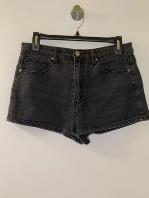 Pantalones cortos de mezclilla de tiro alto negros Forever 21 para mujer talla 29 Foto 1 de 3