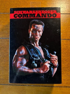 FIGURA DE ACCIÓN NECA COMMANDO Película John Matrix 30 Aniversario 7" Nueva SELLADA Foto 1 de 3