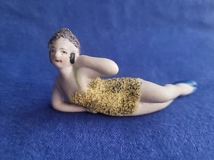 ANTIKES HERTWIG DEUTSCHES PORZELLAN BISKUIT BADEN SCHÖNHEIT LIEGEND NUMMERIERT - Bild 1 von 9