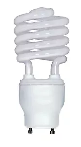 2 Pack White LED Light Bulb GU24 Base Long Life Energy Efficient 75% Savings - Picture 1 of 1
