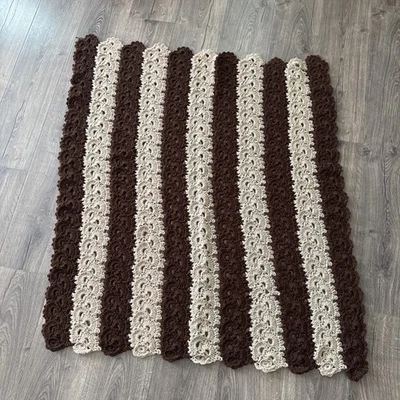 Manta de ganchillo afgana para regazo núcleo de casa marrón y tostado Foto 1 de 2