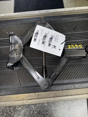 2013-2019 Ford Escape Lincoln MKC OEM Jack Tool # CJ5C-17080-AC *Jack Only* - Image 1 of 4