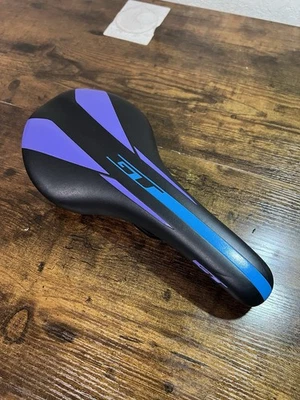 Bicicleta de montaña GT Aggressor BMX asiento de sillín asiento de carretera negro azul Foto 1 de 4