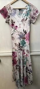 Komarov Satin Crinkle Dress Size Lace Cap Sleeve Floral V neck Lace Inset Hem M - Picture 1 of 5