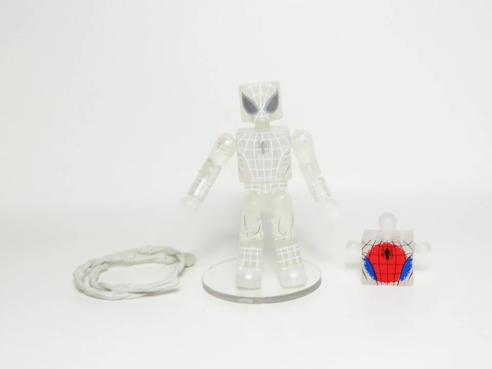 Marvel Minimates Toys R Us Serie 20 Stealth Suit Spider-Man Foto 1 de 1