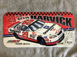 2001 WinCraft KEVIN HARVICK #29 GM Goodwrench RCR Plastic License Plate A - Picture 1 of 4
