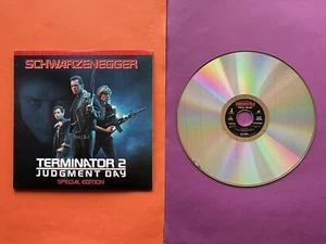 TERMINATOR II Laser Disc UNCUT Special Edition SCHWARZENEGGER Film OVP Box 3 2 1 - Bild 1 von 10