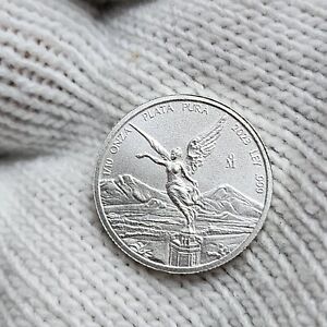 2023 1/10oz silver libertad coin BU In Plastic Coin Flip 