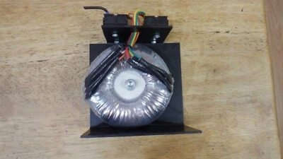 Salzer toroidal transformer 230 volts to 24 volts - Image 1 of 4