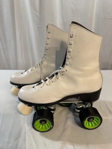 Vintage Top Grain Leather Roller Skates Womens Size 7 - Picture 1 of 12