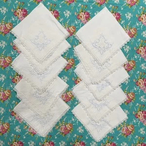 Lot 10 Vtg 16” Madeira Blue White Hand Embroidered Linen Cocktail Napkins Lace - Picture 1 of 7