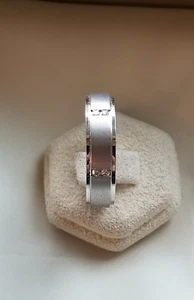 MAN'S 19KT WHITE GOLD DIAMOND WEDDING RING by SCOTT KAY - Picture 1 of 4