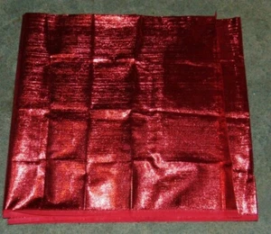 Remanente de tela eléctrica metálica rojo 44 pulgadas de ancho 2 yardas - Imagen 1 de 2