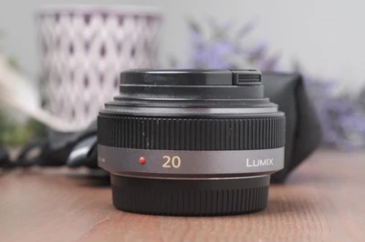 Panasonic Lumix G H-H020 20mm f/1.7 Aspherical Prime Pancake Lens - Image 1 of 4