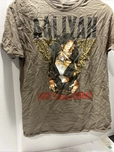 Aaliyah braunes T-Shirt More Than A Woman R&B Sänger Erwachsene Medium  - Bild 1 von 4
