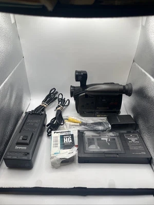 Panasonic Palmcorder PV-21D Tested Works Charger  Light Cords Case - Image 1 of 4