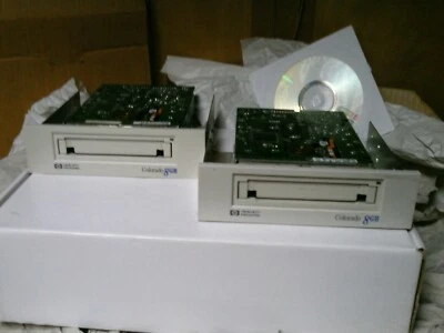 Streamer Tape Backup: HP Colorado 8 GB Travan (TR) / IDE / 1 x OK / 1 x defectuoso /  - Imagen 1 de 4