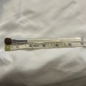 Models Prefer Eyeshadow blending Brush w/clear handle long for easy application - Picture 1 of 6