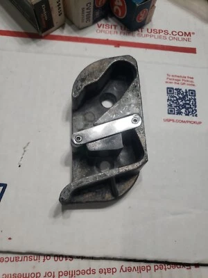 Oldsmobile S-88 1952-53 1951 todos los modelos diestro delantero, cerradura de puerta delantera o trasera Foto 1 de 2