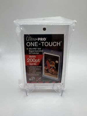 Ultra Pro One-Touch Thick Card 200pt Point Magnetic Card Holder - Image 1 of 3