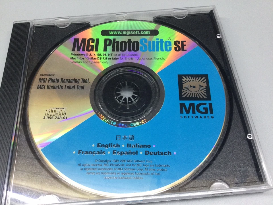 Software CD-ROM MGI PhotoSuite SE para Windows y Macintosh 1999 Foto 1 de 1