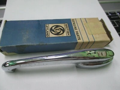 Austin America, Austin Morris 1100 1300 Exterior Door Handle NOS Leyland CZA2215 - Image 1 of 4