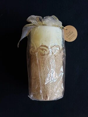 Vela de Navidad - Dorado Metálico y Blanco -3" x 6" -NUEVA Foto 1 de 3