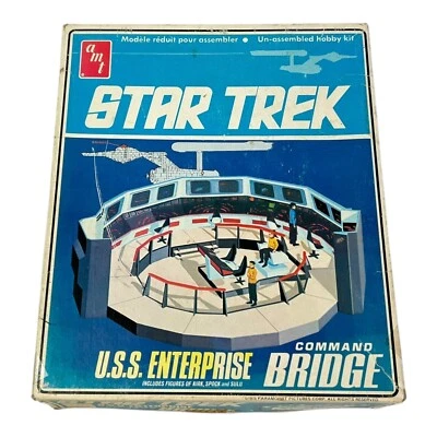 Vintage Star Trek U.S.S. Enterprise Command Bridge Model 1975 AMT *Unassembled - Image 1 of 4