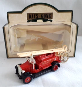 LLEDO DAYS GONE 1934 DENNIS FIRE ENGINE LCC LONDON FIRE BRIGADE DIECAST BOXED - Picture 1 of 3