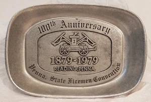 Bandeja de lectura 100ª Convención Estatal de Bomberos de Pensilvania 1979 8 x 6 pulgadas artesanía fundida - Imagen 1 de 11