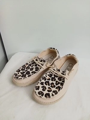 Zapatos sin cordones Hey Dude Wendy Funk Leo Safari talla 7 Foto 1 de 4